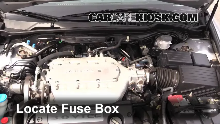 2005 Honda Accord EX 3.0L V6 Sedan (4 Door) Fusible (motor) Cambio